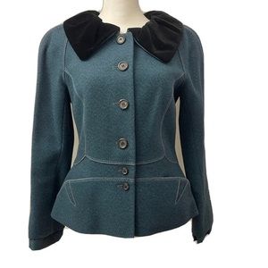 Authentic Louis Vuitton Green jacket blazer with velvet collar and buttons